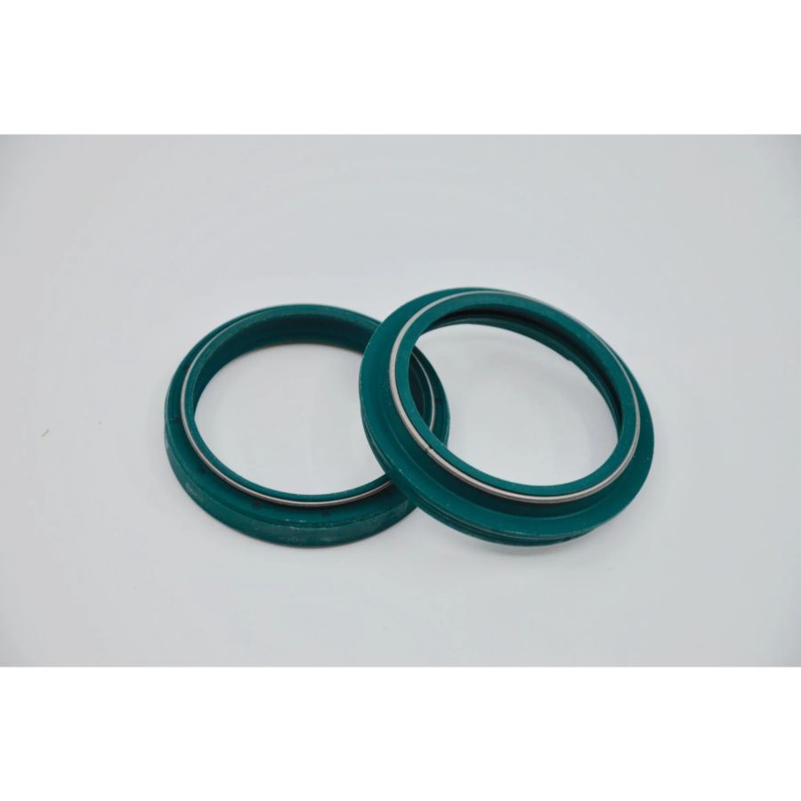 Zestaw uszczelniaczy SKF HD na lage SHOWA 48mm
