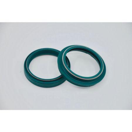 ZESTAW USZCZELNIACZY SKF HD NA LAGE WP 48MM