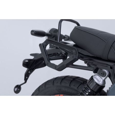 Stelaż boczny prawy SW MOTECH V-LOC KAWASAKI Z 650