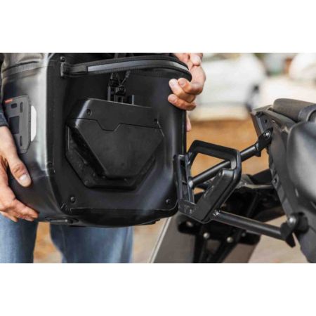 Torba boczna SW MOTECH WP SIDE BAG BK 11L BMW R 12