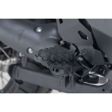 Zestaw podnóżków SW MOTECH EVO HONDA NC 700