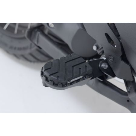 Zestaw podnóżków SW MOTECH ION BMW F 650